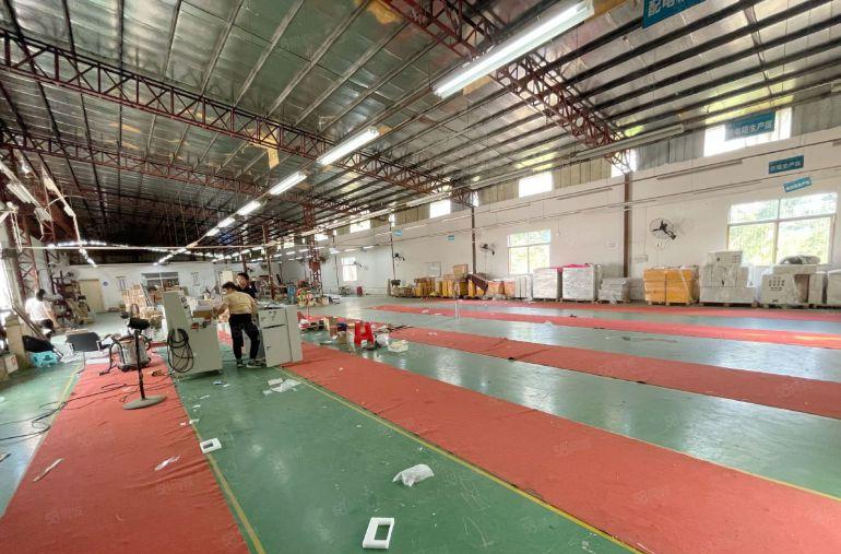 万江滘联独院1700平单一层厂房出租水电齐全有地坪漆和隔热层