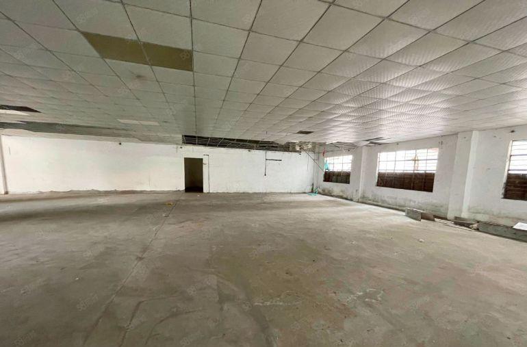 万江共联500平方单一层厂房出租水电齐全有现成办公室