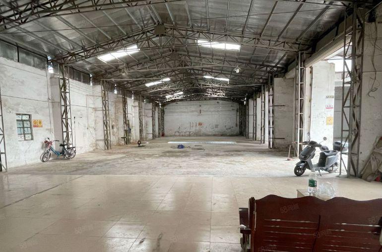 万江新村原房东1200平方独院厂房出租无公摊水电现成有院子