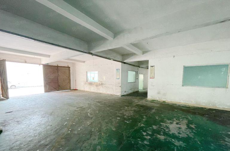 万江滘联一楼1200平方标准厂房出租有现成办公室停车场大