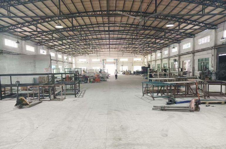 蚬涌新出7米带隔热，中间无柱子厂房出租