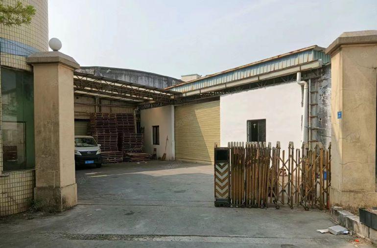 万江严屋环城路口，单一层厂房出租