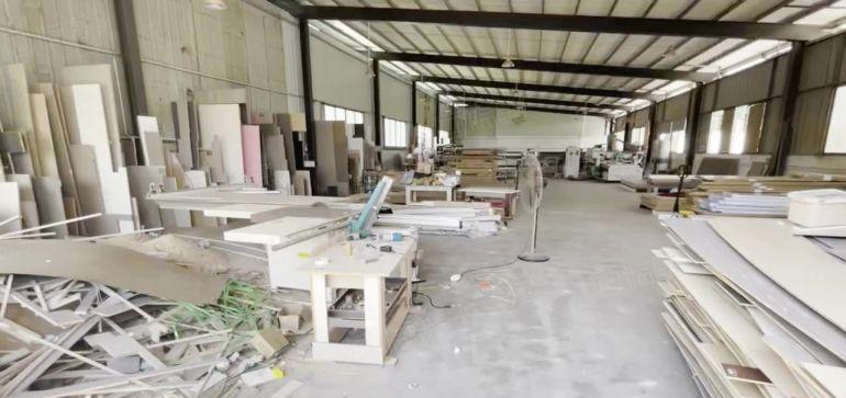 万江新村原房东二楼1200平方出租现成办公室水电齐全