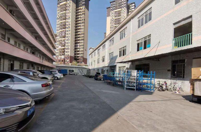 下蓬庙107国道边，8.8元标准厂房1000平，适合电子电商