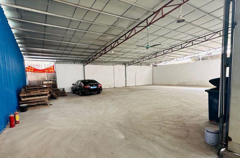 107主干道旁，标准独栋厂房出租，2600平，可工业可商业