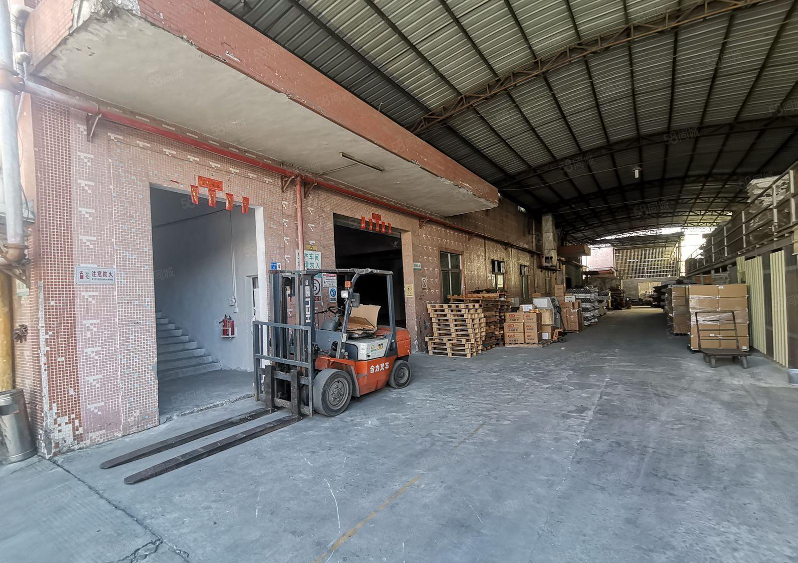 万江滘联标准厂房13F2250平出租