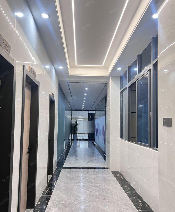 万江中心550平写字楼办公厂房带客货两梯，全新装修形象好