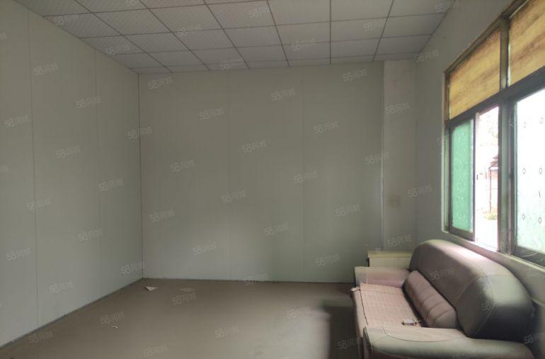 樟木头靠凤岗单一层厂房出租好进大车水电齐全可做小污染噪音行业