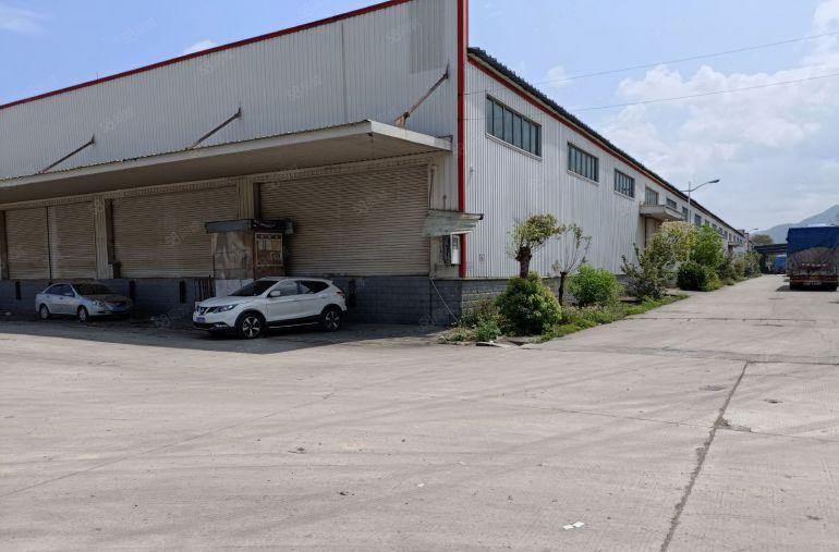 谢岗镇仓库仓储物流钢结构厂房出租8000平方可分租带卸货平台