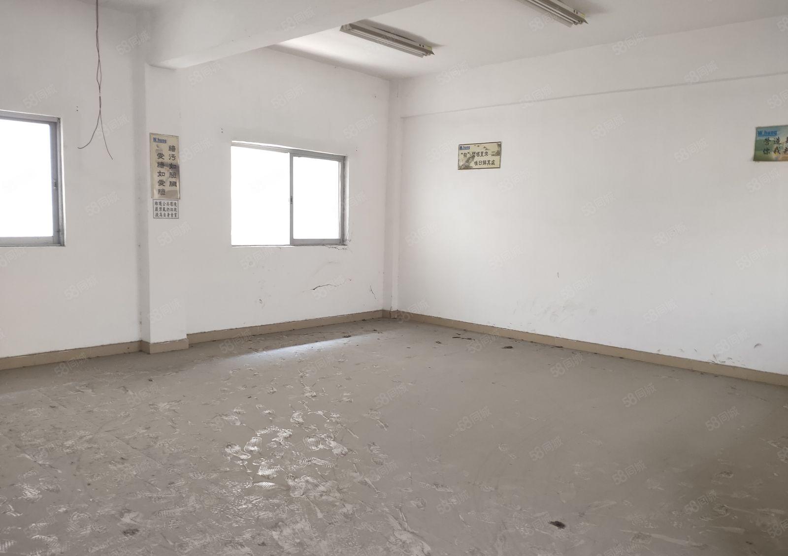 樟木头(10元）标准厂房1160平方，有现成办公室装修。