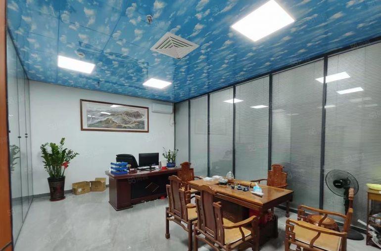 樟木头楼上3000平厂房，分租，可做电池