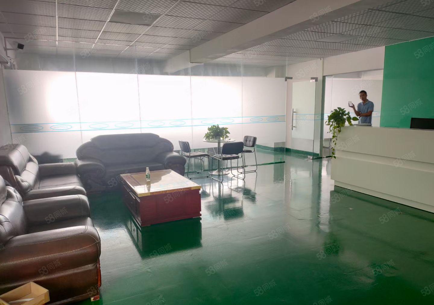 樟木头原房东2楼厂房出租238平，带地坪漆装修刚空出