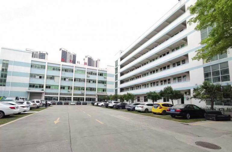 樟木头楼上3000平厂房，分租，可做电池