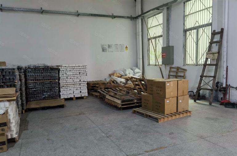 樟木头原房东厂房出租600平方，带环评水电齐全刚空出