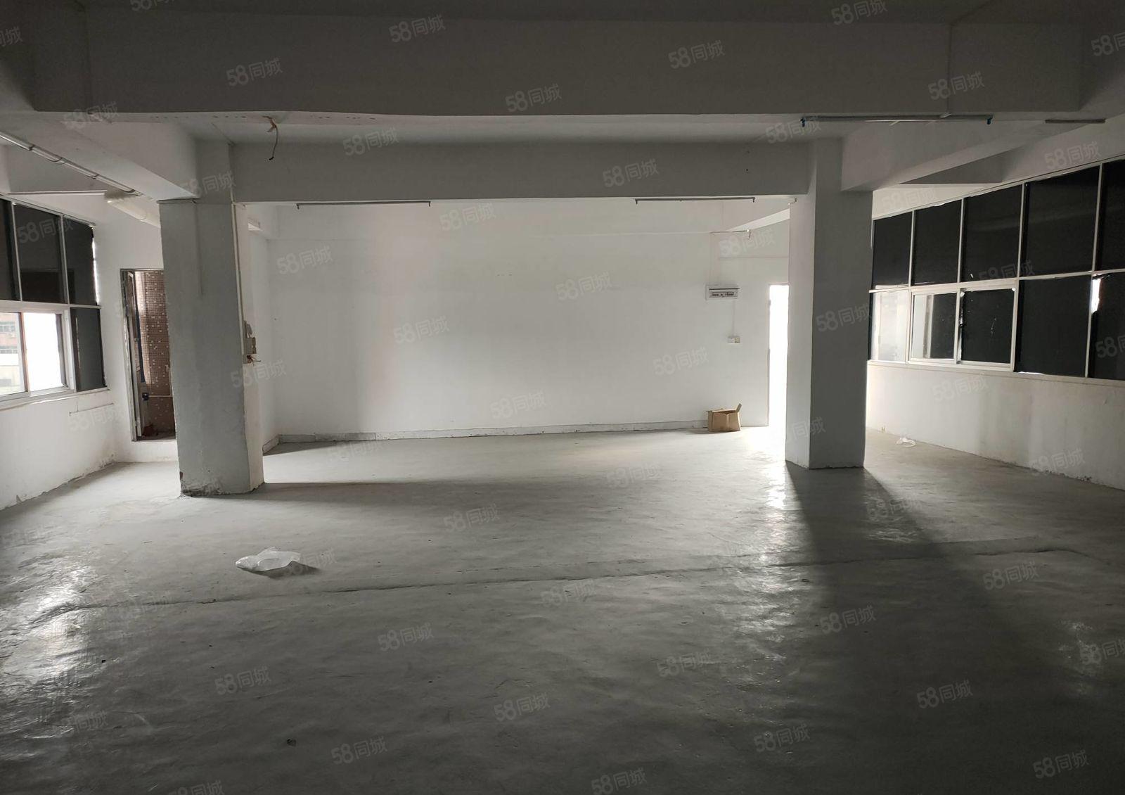 樟木头楼上原房东带装修厂房出租