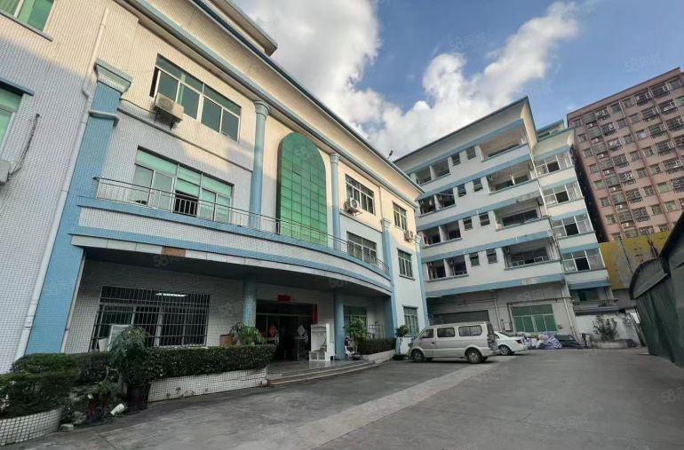 大朗   独门独院6000平现成装修厂房出租，适合注塑钣金