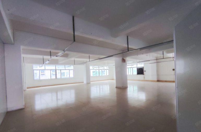 大朗原房东新出园区二楼厂房，带精装修办公室，水电齐全，好招工