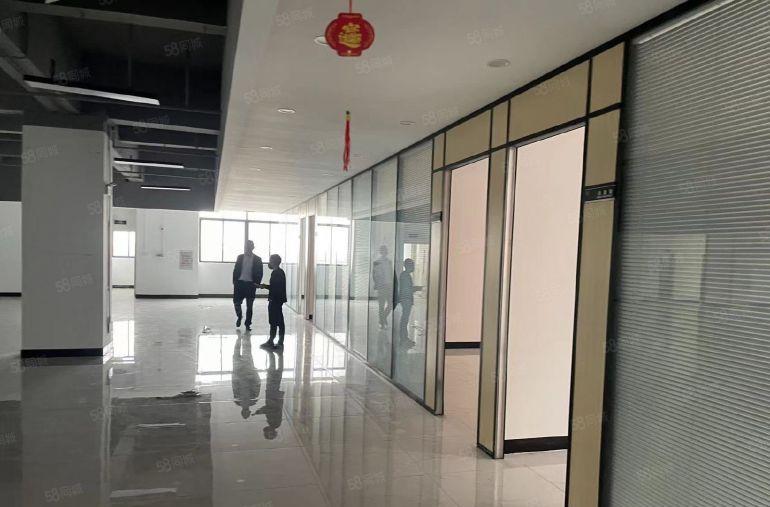 大朗挨东坑寮步方向的标准厂房4F1000平，实际面积