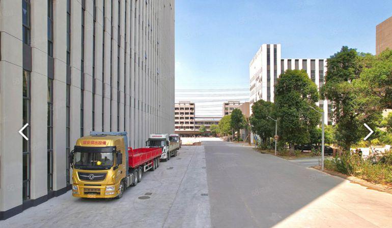 大朗富民工业城1楼2800平6米高带行车厂房仓库出租