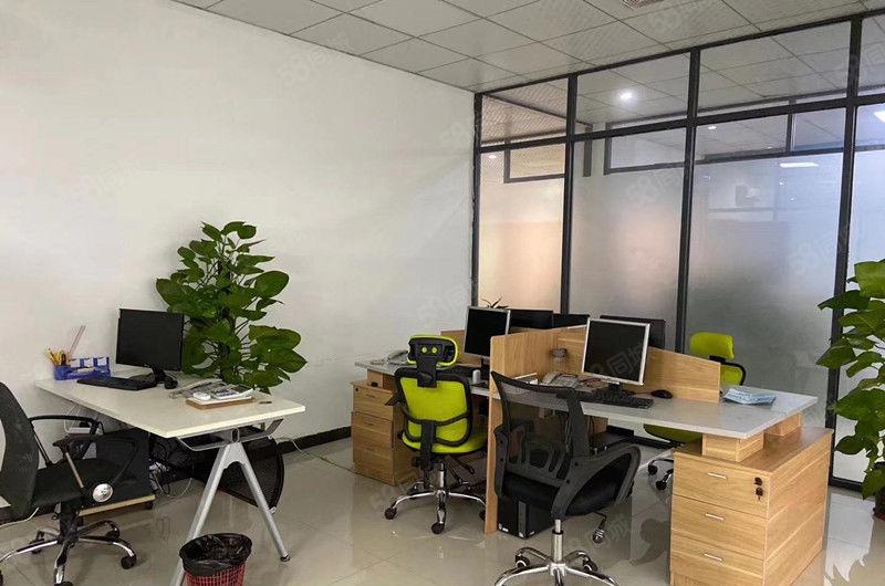 租10元 大朗大井头二楼300方厂房带装修 空调 办公家具