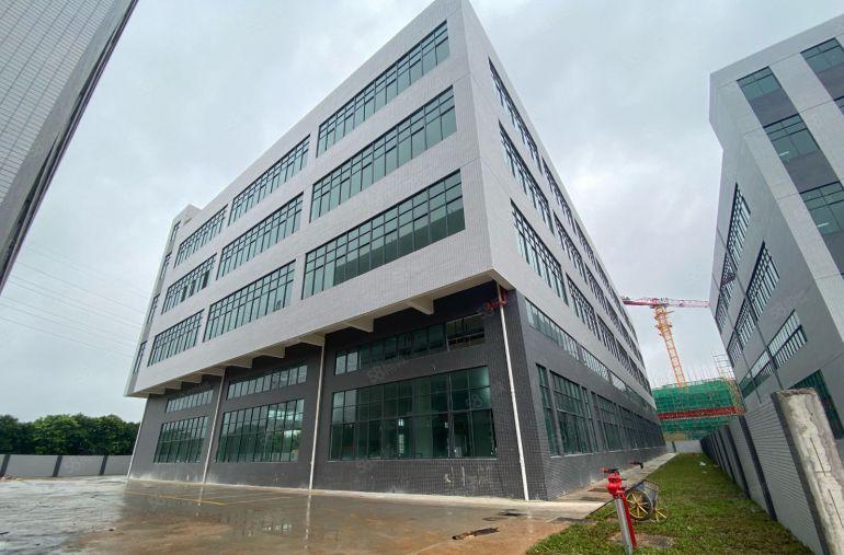 大朗厂房出租一二楼一楼7米高度2200平方，靠寮步东坑带喷淋