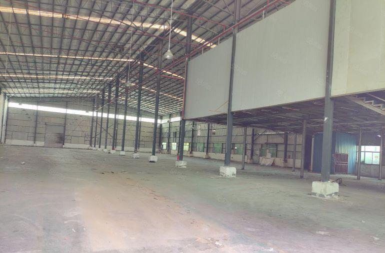 大朗松山湖旁原房东3700平钢构招租 滴水13米园区停车免费