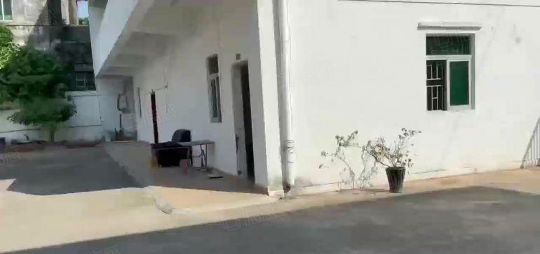 大朗S357旁原房东单一层砖墙到顶小独院2200平方厂房出租