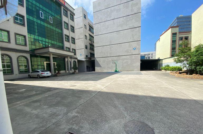 低价出租象山工业园原房东独院标准厂房12500平带装修