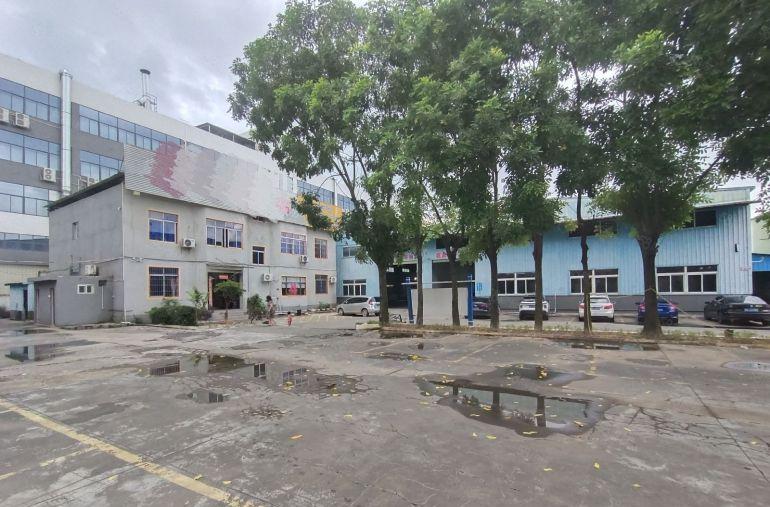 大朗原房东出租单一层俩部航车主线到车间租金便宜证件齐全