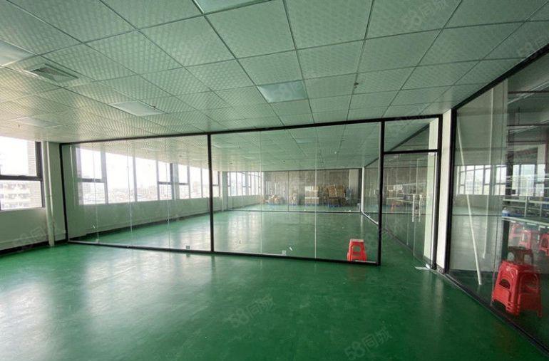 大朗佛子凹分租一层1000平方厂房可做电子研发组装配件