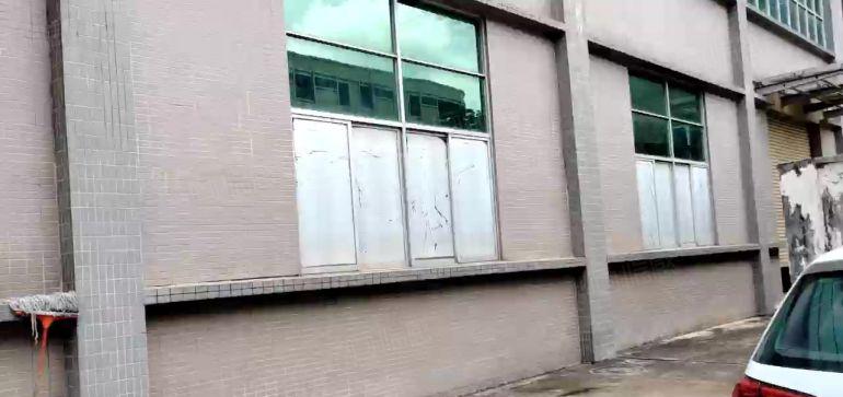 大朗镇独门独院钢架结构厂房10000，交通方便，形象好