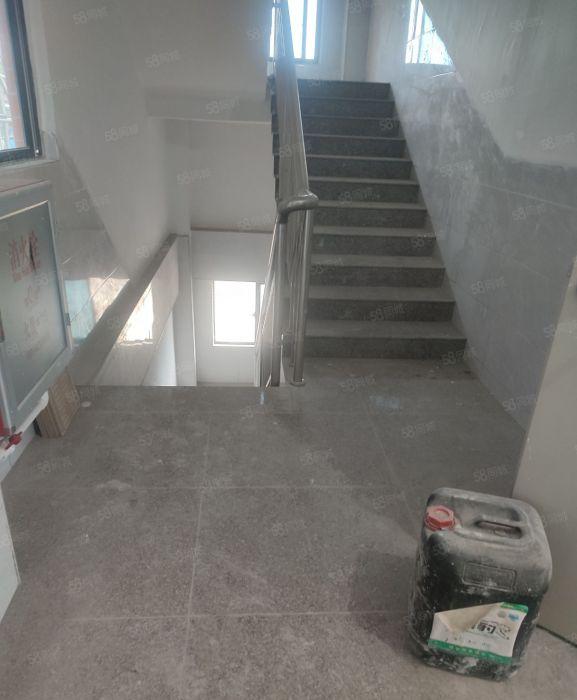 大朗全新厂房 可整栋 可整层 带院子 9.9一平 车位充足