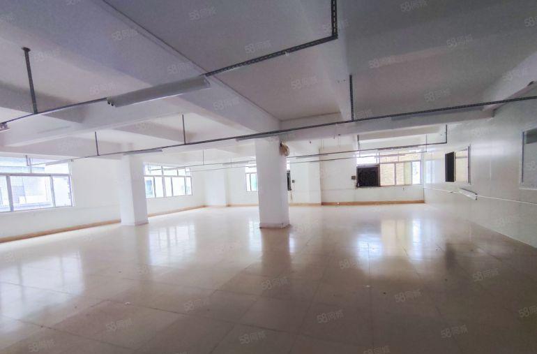 大朗原房东新出园区二楼厂房，带精装修办公室，水电齐全，好招工