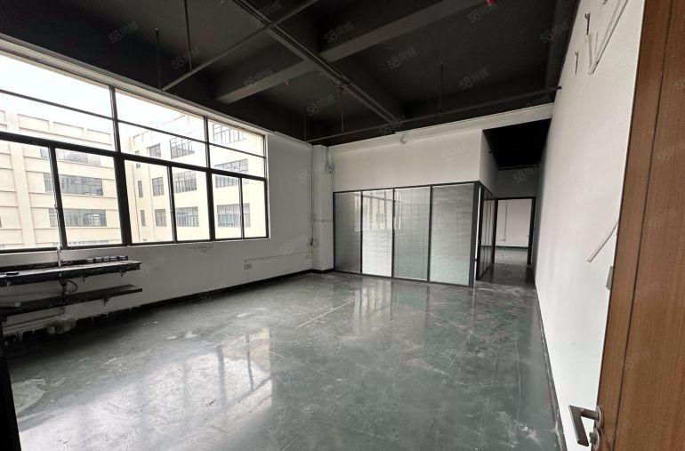 大朗原房东厂房现成办公室装修出租，实量无公摊，位置优越