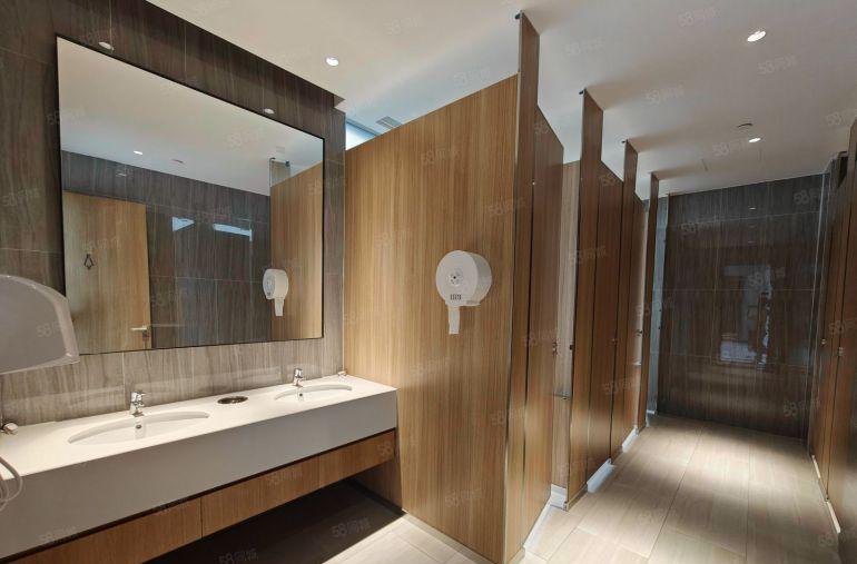 花园式办公环境，业主直租厂房，免租期可谈