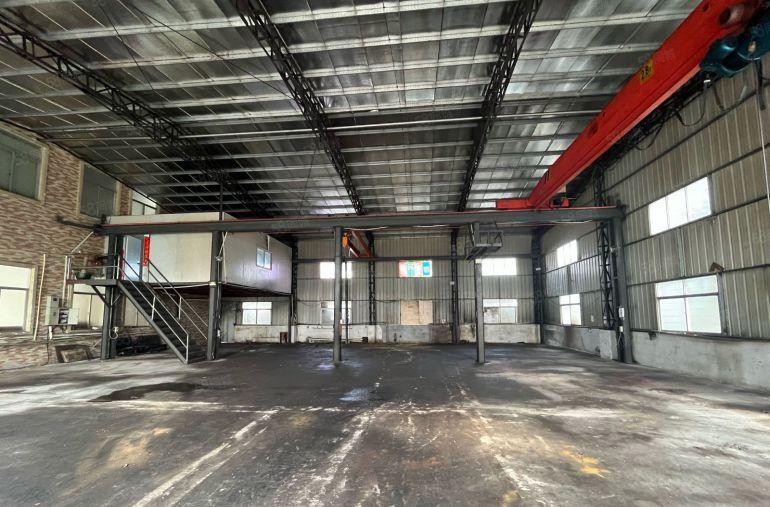 大朗独栋原房东厂房出租500平现成办公室，带5吨行车