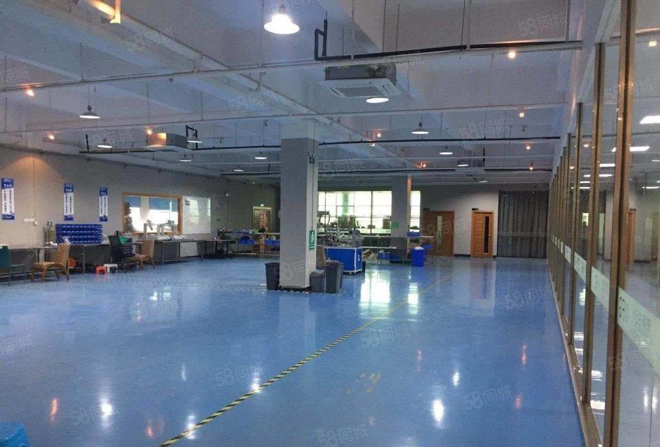 大朗镇刚空出楼上精装修厂房980平方水电齐可办环评货梯直达