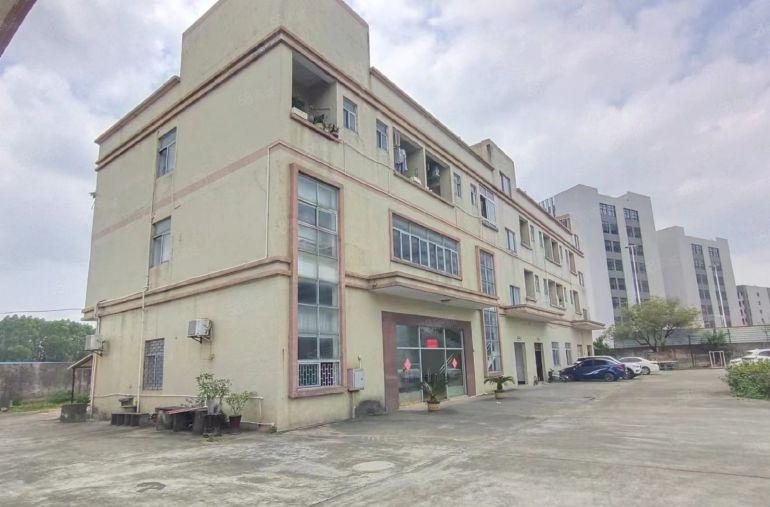 大朗镇新独院单一层4000平，滴水12米，空地3000平