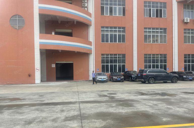 1楼2楼厂房出租2000平方米6米高空地5000平方米注塑