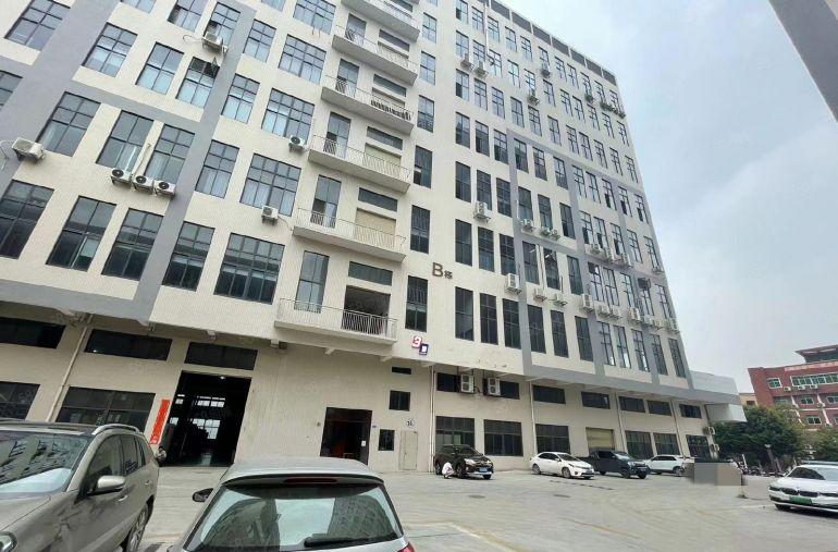 大朗象山工业城三楼精装修1650平厂房出租 可办环评空地大