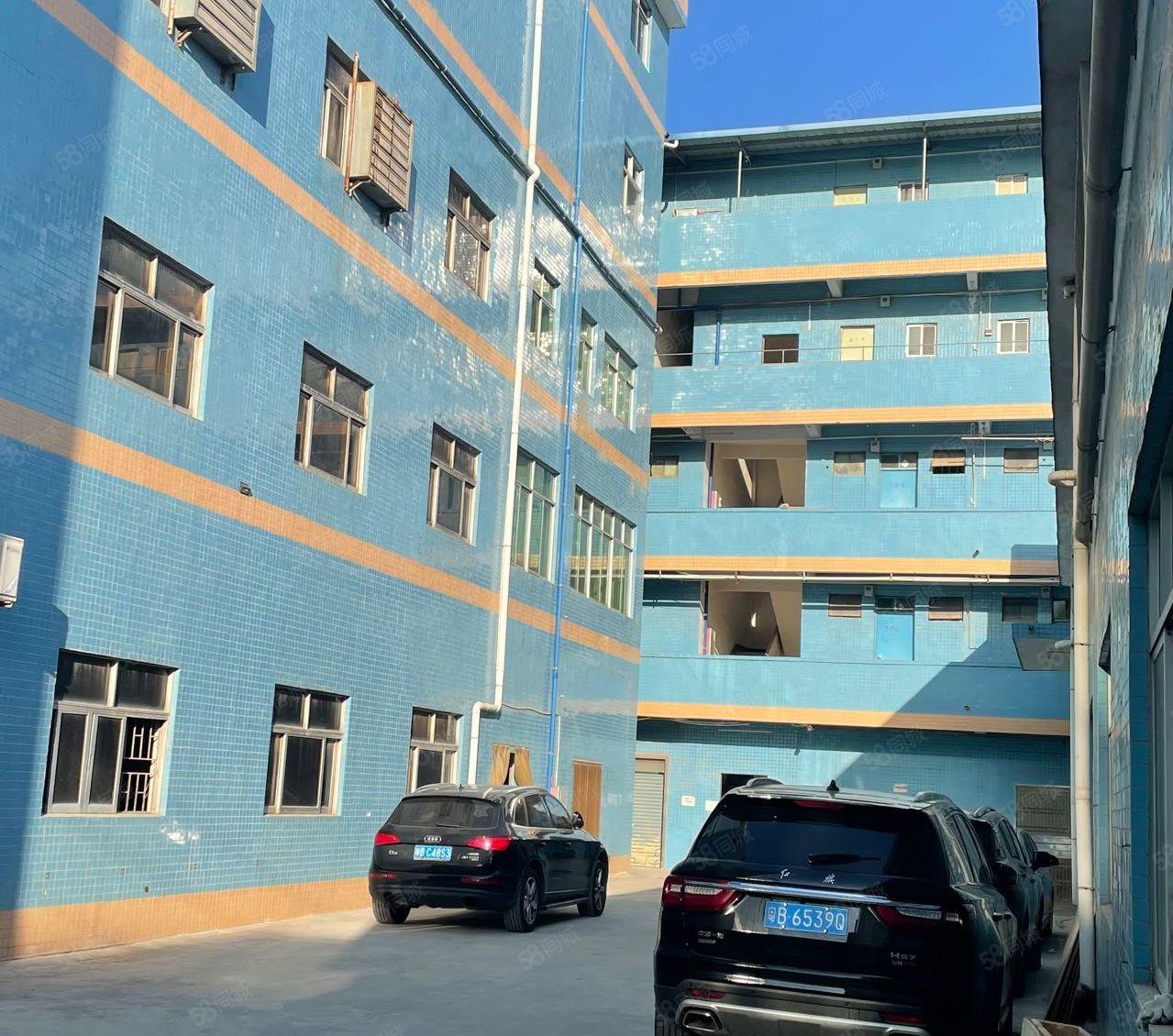 大朗镇高速出口附近靠近大岭山靓小独院急租，整租价格优惠。