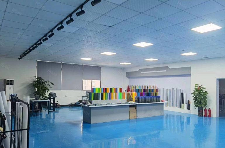 大朗新出（一手原房东）带精装修厂房3000平