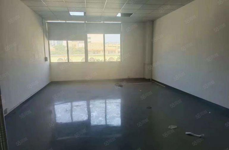 大朗高速口旁独院二楼现成装修600平方厂房低价出租现成水电