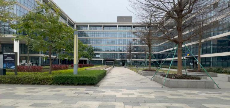 松山湖厂房出租，享受松山湖补贴政策，园区形象好靠近高速