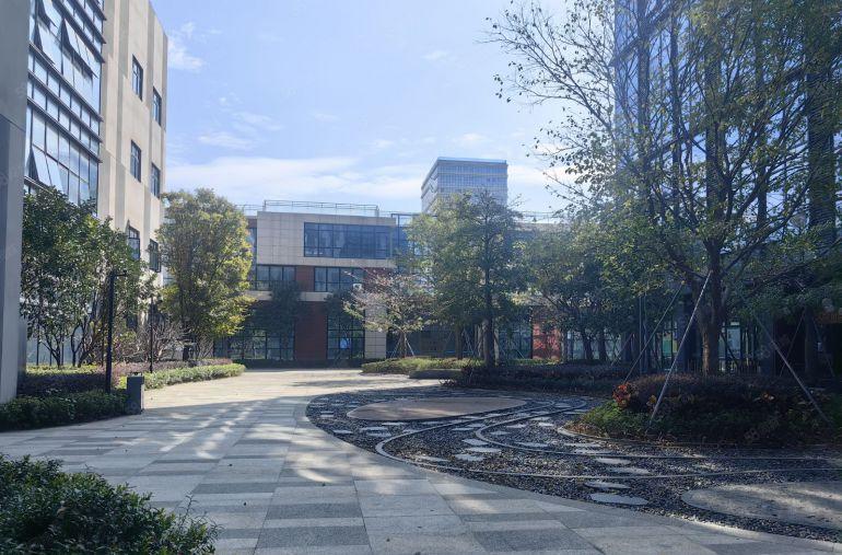 松山湖办公室写字楼出租分租9.9每平方可做生产研发轻加工