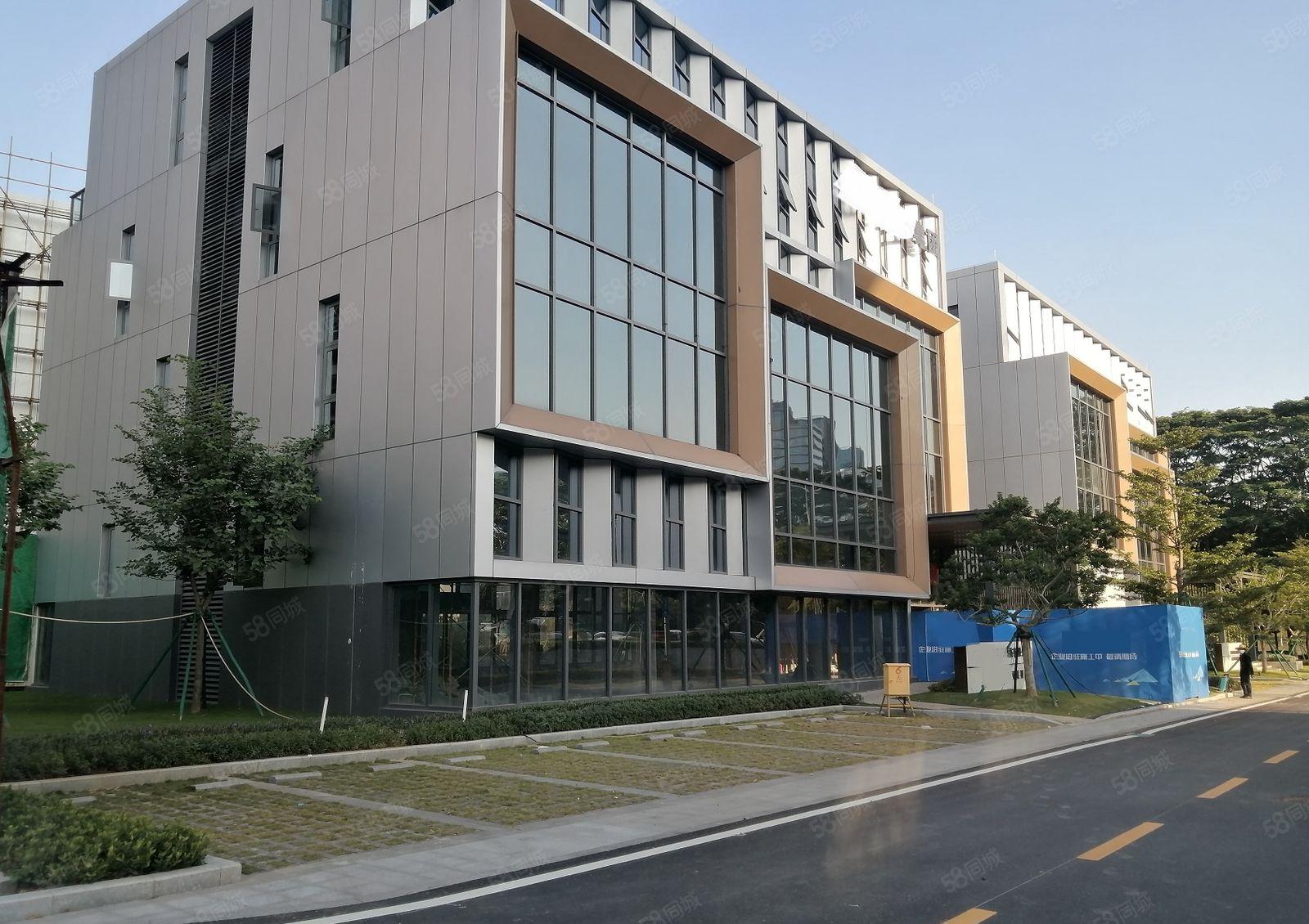 松山湖中心区域高端工业厂房带豪华装修15万方出租，可分租！