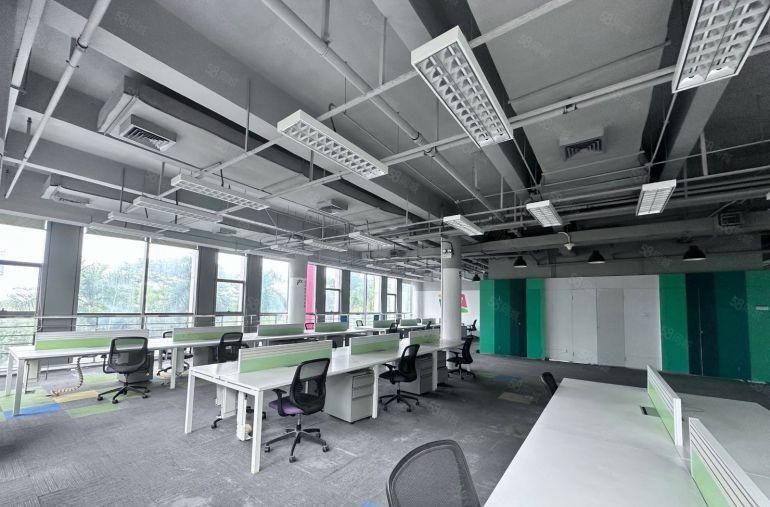 松山湖 写字楼进厂房出租形象好空地超大停车方便