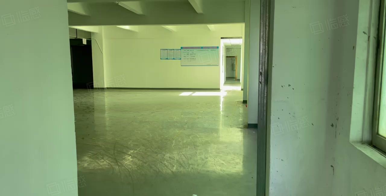 黄江镇中心厂房低价出租豪华装修1080平可办环评随时可看