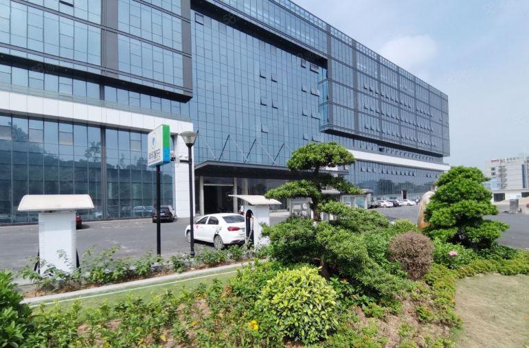 黄江一手房东全新高端大气3.3万厂房出租