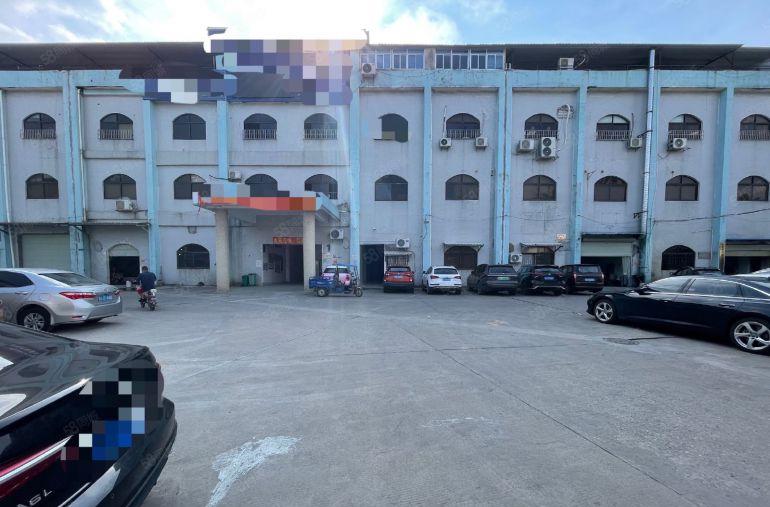 黄江镇工业区低价出租三楼1750平豪华办公室装修配套齐全